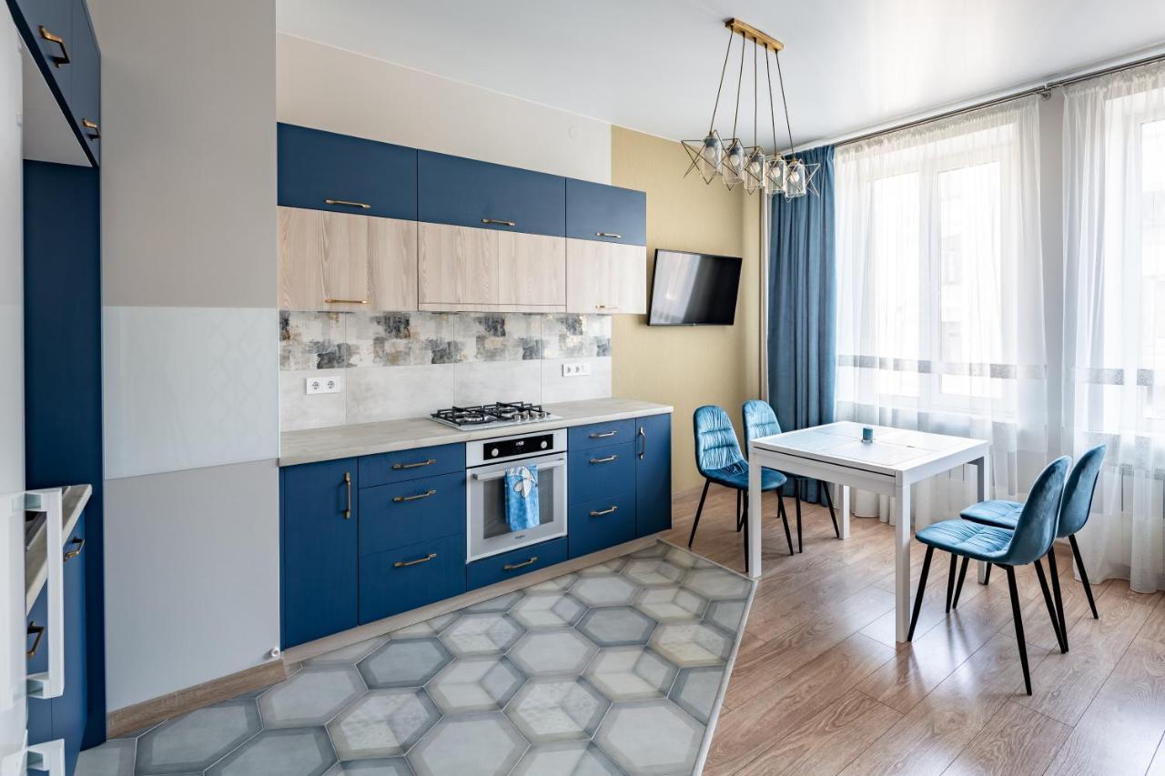 Romari Гнатюка 3 Apartment Lviv Luaran gambar